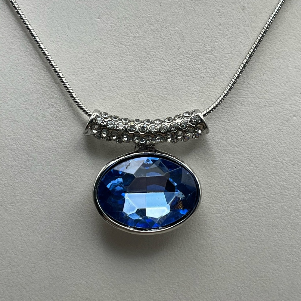 Elegant Silver and Blue Necklace